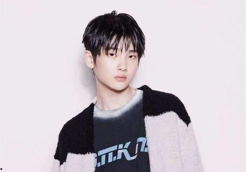 黄明昊娱乐圈吃瓜事件